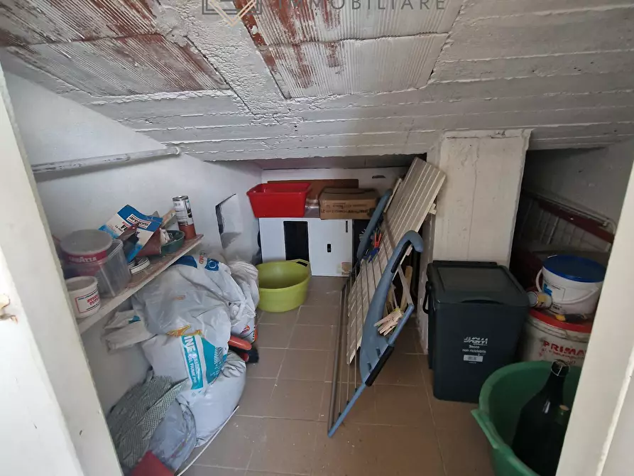 Immagine 15 di Mansarda in vendita  a Ameglia