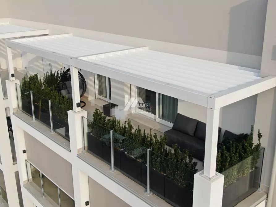 Immagine 11 di Attico in vendita  in Via Chiusure 102 a Brescia