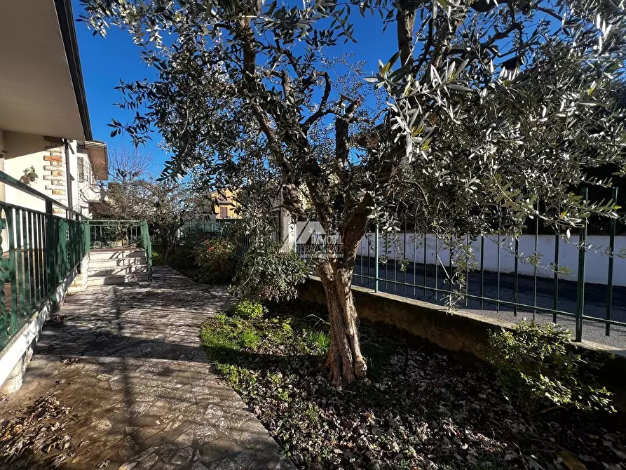 Immagine 35 di Villa in vendita  in Via Stazione a Calcinato
