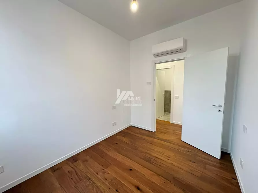 Immagine 11 di Trilocale in vendita  in Via Toscana 55 a Brescia