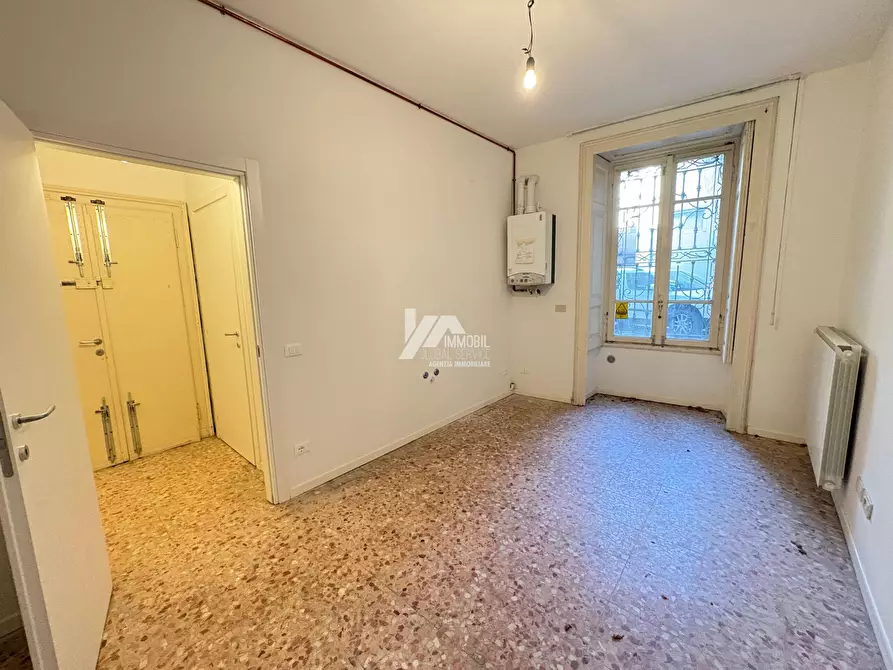 Immagine 5 di Bilocale in vendita  in Contrada delle Bassiche 17 a Brescia