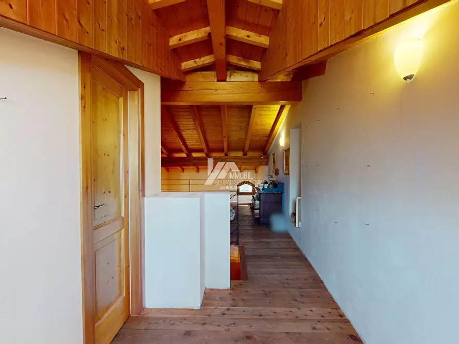 Immagine 15 di Bilocale in vendita  in Via dell'Albera a Gardone Riviera