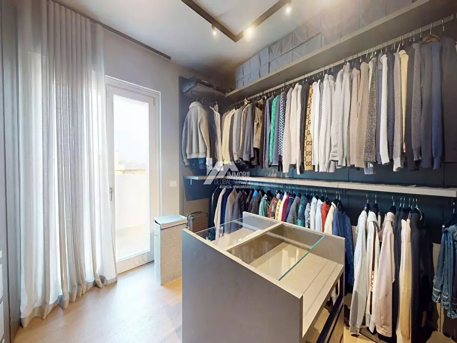 Immagine 20 di Attico in vendita  in Via Chiusure 102 a Brescia