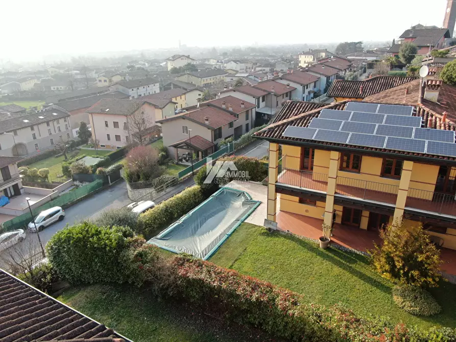 Immagine 34 di Villa in vendita  in Via dei Ronchi 14 a Capriano Del Colle