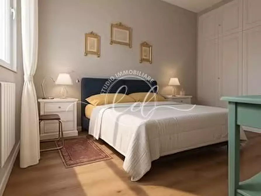 Immagine 4 di Casa indipendente in vendita  a Camaiore