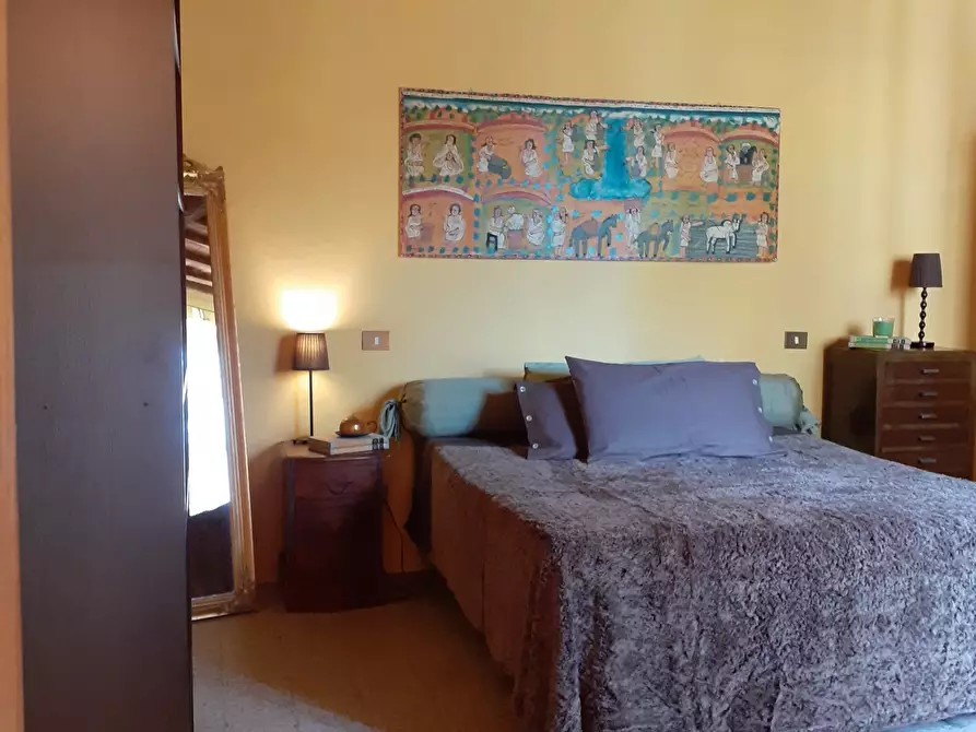 Immagine 12 di Trilocale in vendita  a Pietrasanta