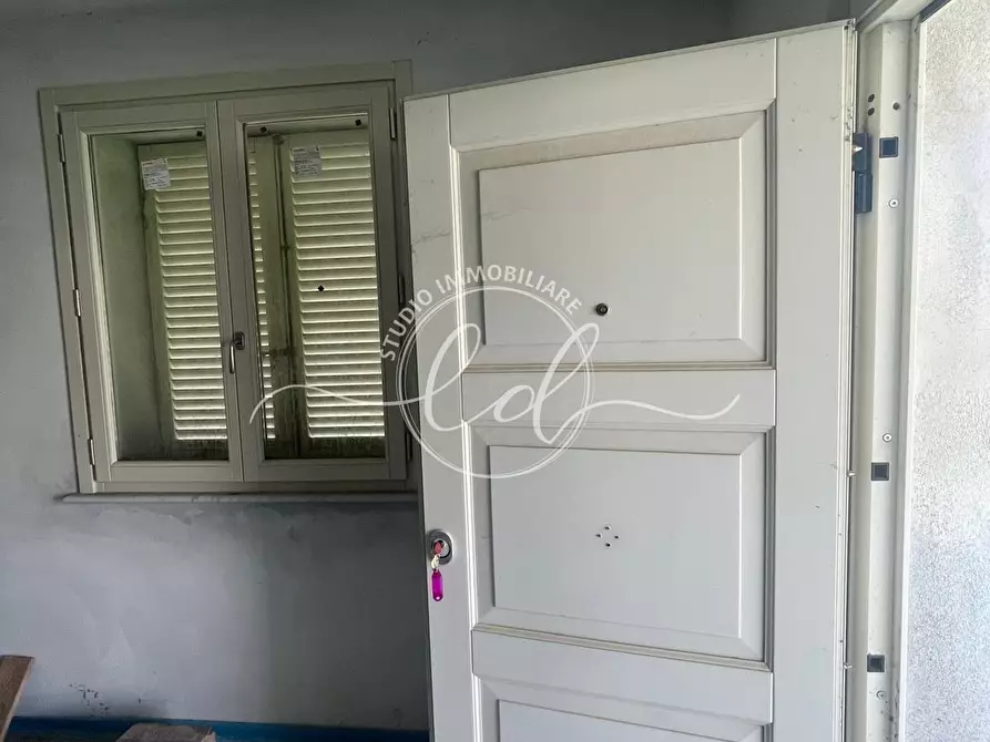 Immagine 7 di Porzione di casa in vendita  a Camaiore