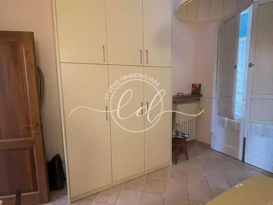 Immagine 18 di Porzione di casa in affitto  a Viareggio