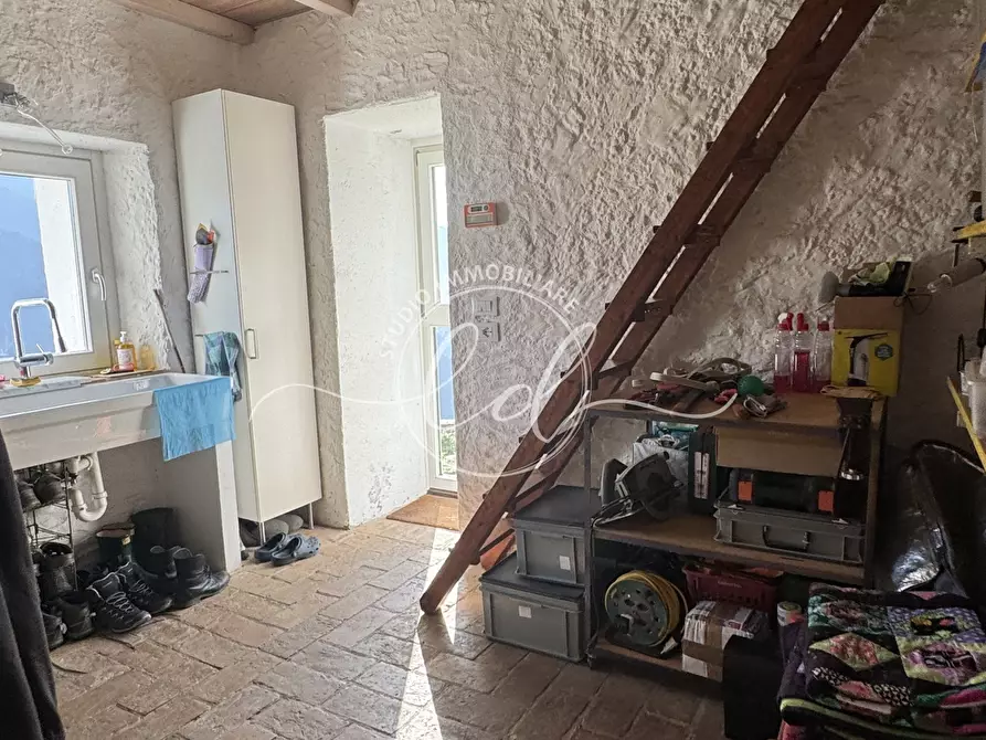 Immagine 38 di Casa indipendente in vendita  a Stazzema