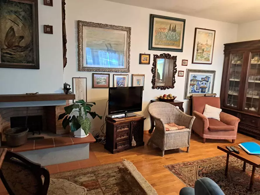 Immagine 11 di Casa indipendente in vendita  a Massarosa