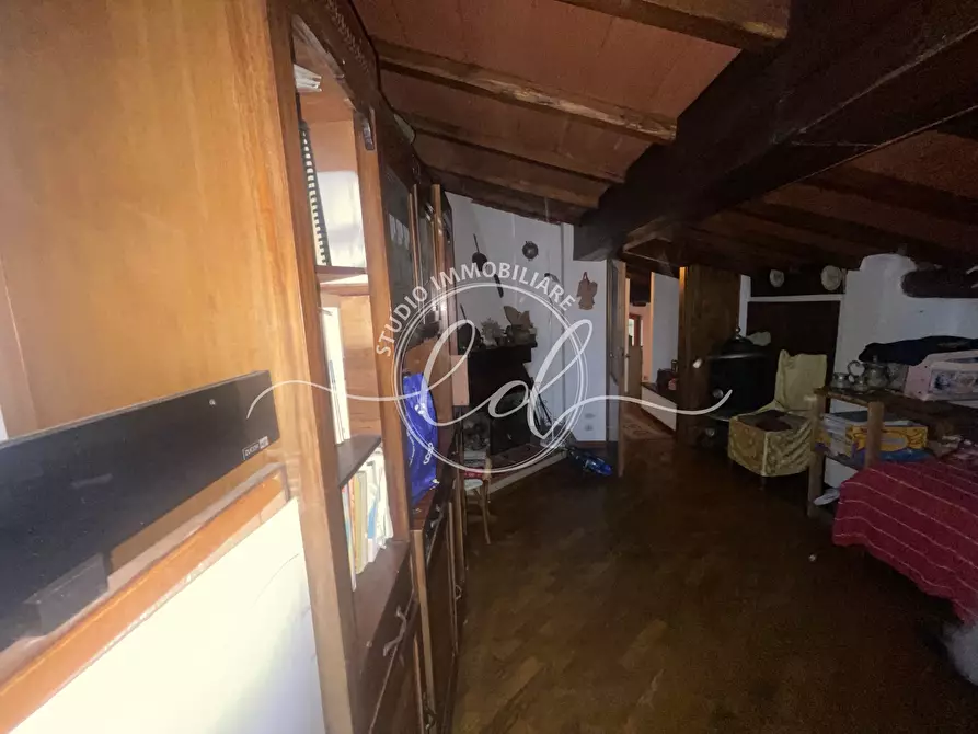 Immagine 57 di Casa indipendente in vendita  a Pietrasanta