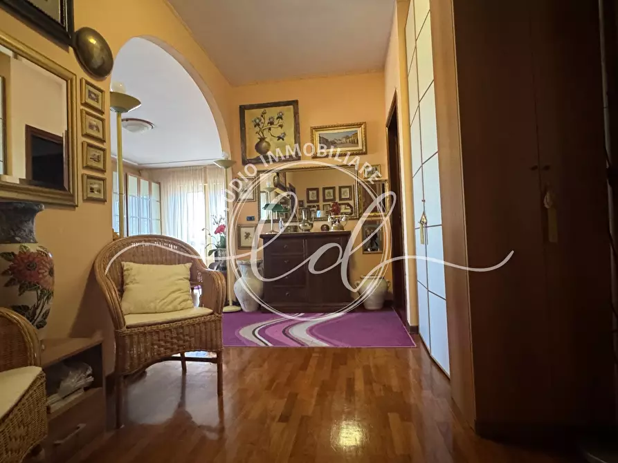 Immagine 5 di Quadrilocale in affitto  a Seravezza