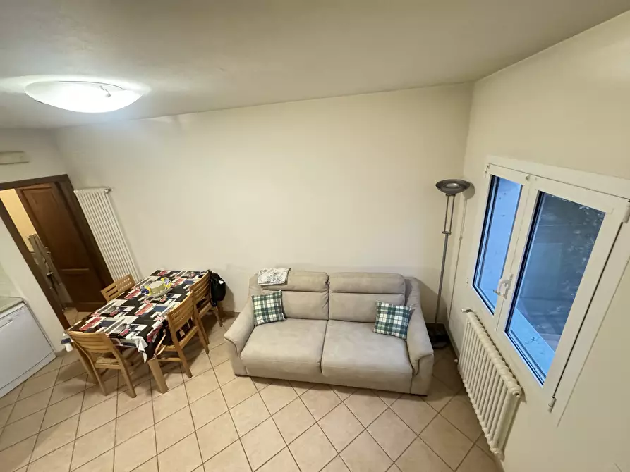 Immagine 34 di Casa indipendente in affitto  a Pietrasanta