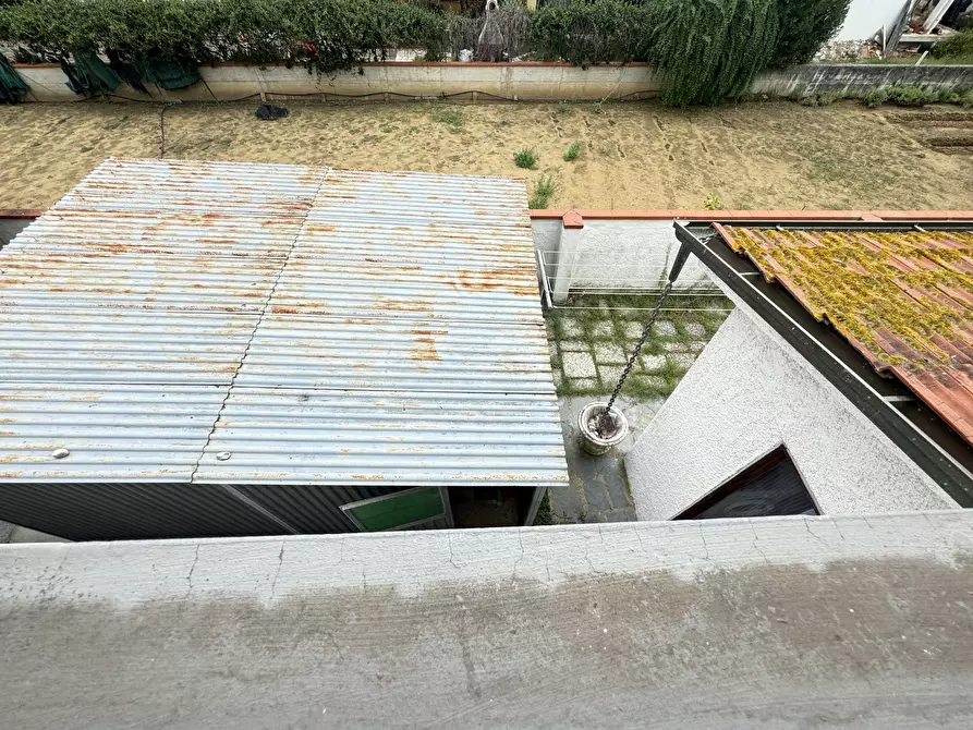 Immagine 51 di Casa indipendente in vendita  a Viareggio