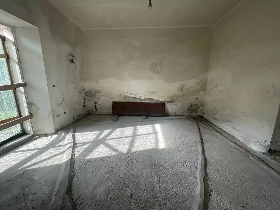 Immagine 17 di Casa indipendente in vendita  a Montignoso