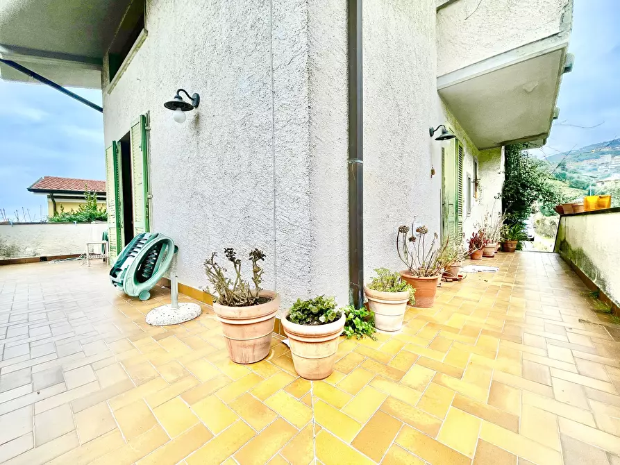 Immagine 20 di Casa indipendente in vendita  a Montignoso