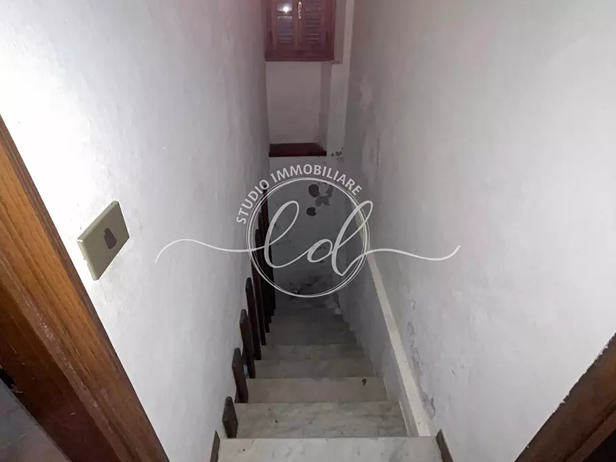 Immagine 13 di Porzione di casa in vendita  a Camaiore