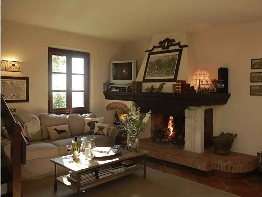 Immagine 4 di Rustico / casale in affitto  a Pietrasanta