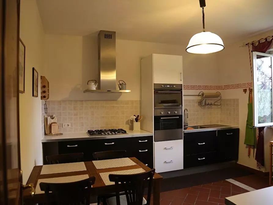 Immagine 41 di Casa indipendente in affitto  a Forte Dei Marmi