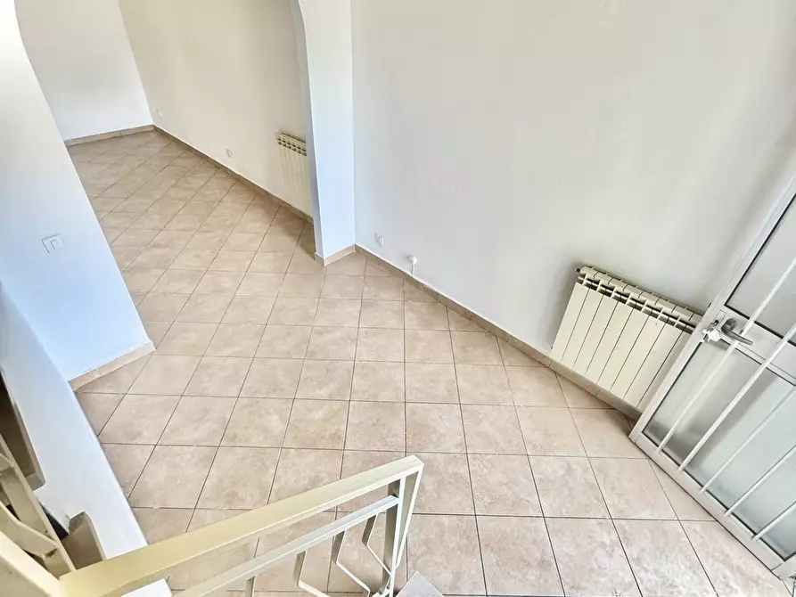 Immagine 15 di Terratetto in vendita  a Camaiore