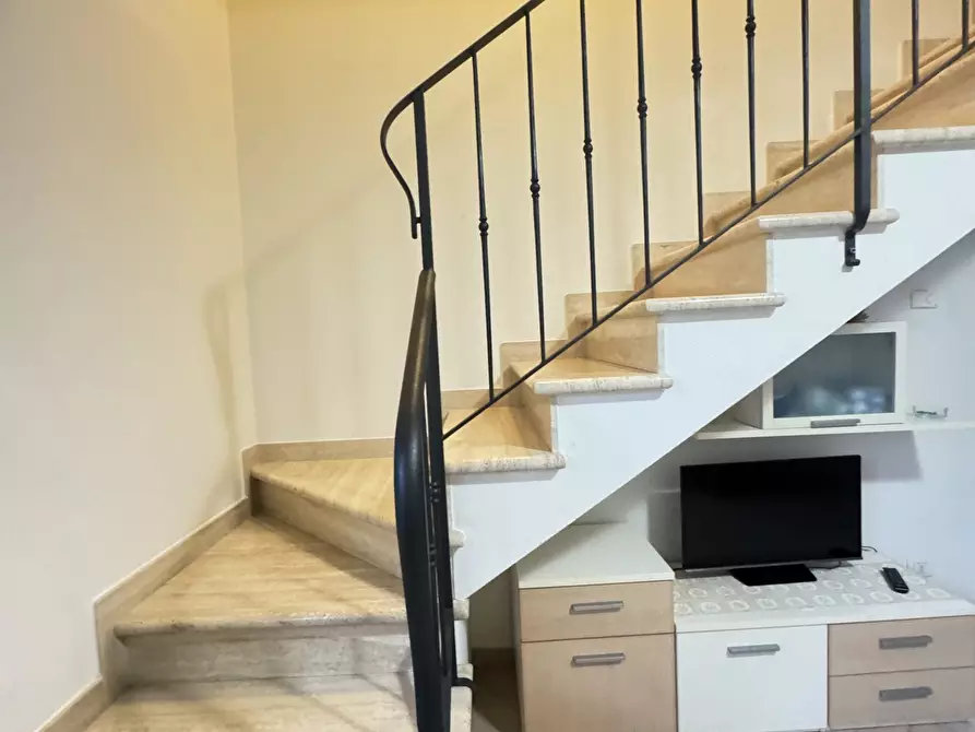 Immagine 18 di Casa indipendente in affitto  a Pietrasanta