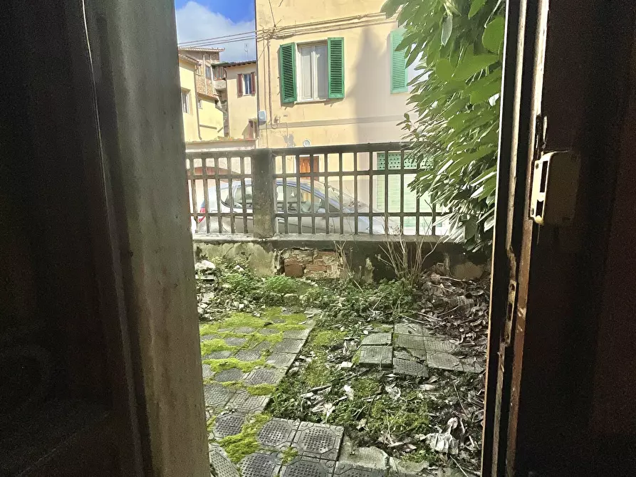 Immagine 34 di Casa indipendente in vendita  a Camaiore
