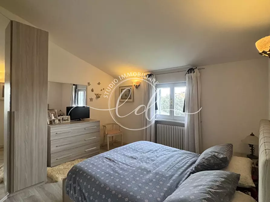 Immagine 71 di Terratetto in vendita  a Seravezza