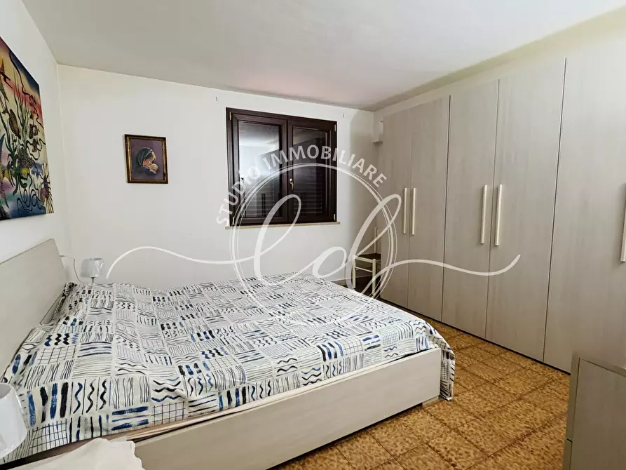 Immagine 21 di Trilocale in affitto  a Pietrasanta
