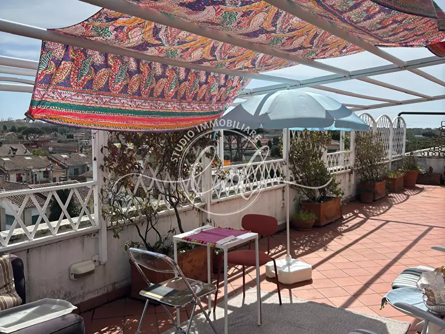 Immagine 65 di Attico in vendita  a Seravezza