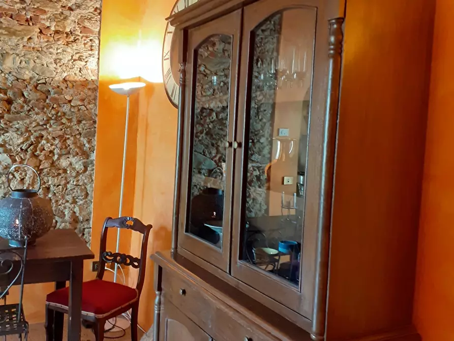 Immagine 3 di Trilocale in vendita  a Pietrasanta