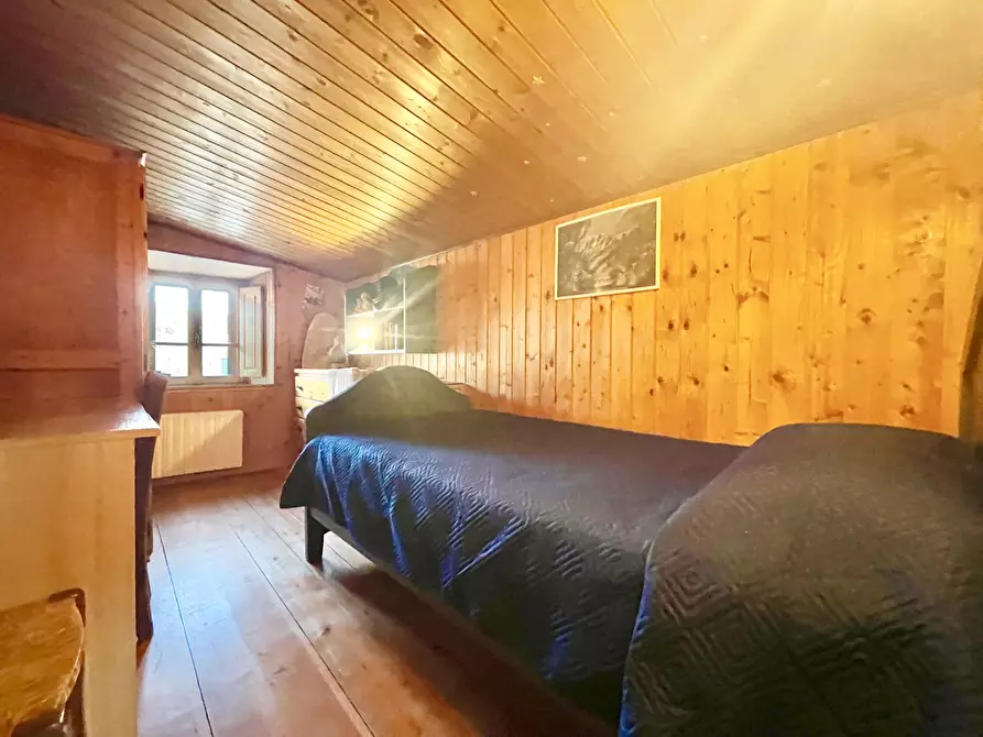 Immagine 18 di Porzione di casa in vendita  a Massarosa