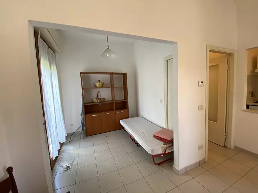 Immagine 8 di Trilocale in affitto  a Seravezza