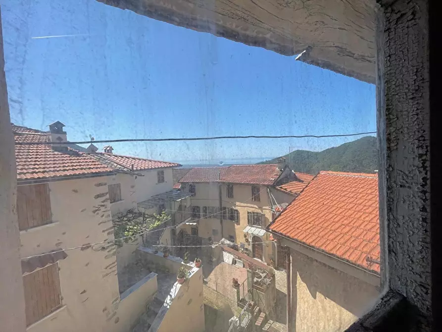 Immagine 24 di Terratetto in vendita  a Seravezza