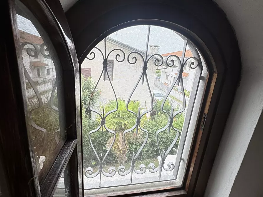 Immagine 57 di Casa indipendente in vendita  a Viareggio