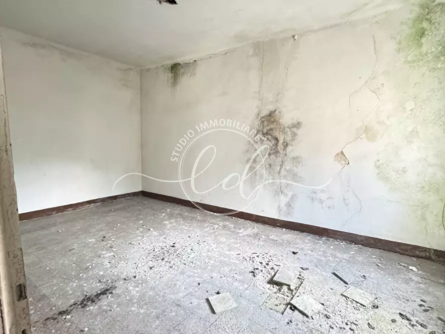 Immagine 13 di Casa indipendente in vendita  a Pietrasanta