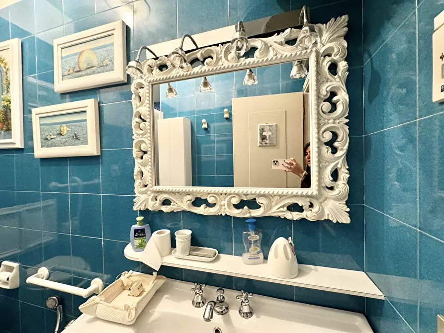 Immagine 31 di Quadrilocale in vendita  a Seravezza