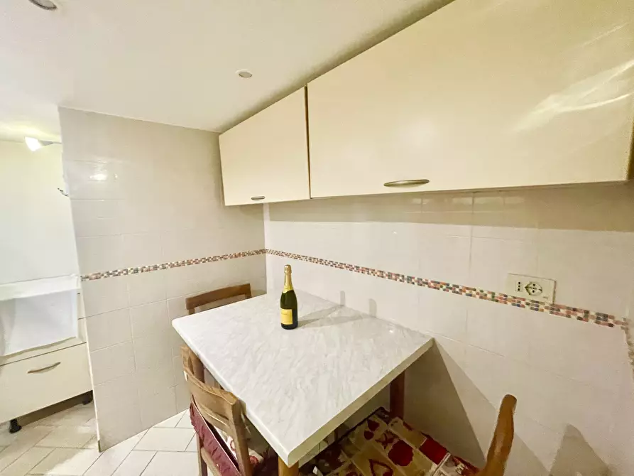 Immagine 39 di Quadrilocale in vendita  a Camaiore