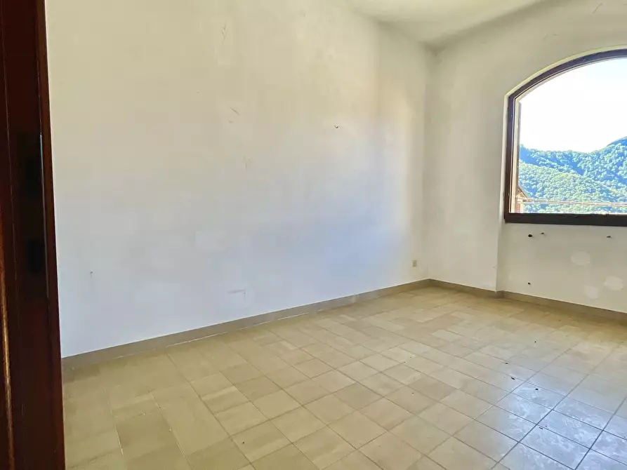 Immagine 21 di Casa indipendente in vendita  a Stazzema