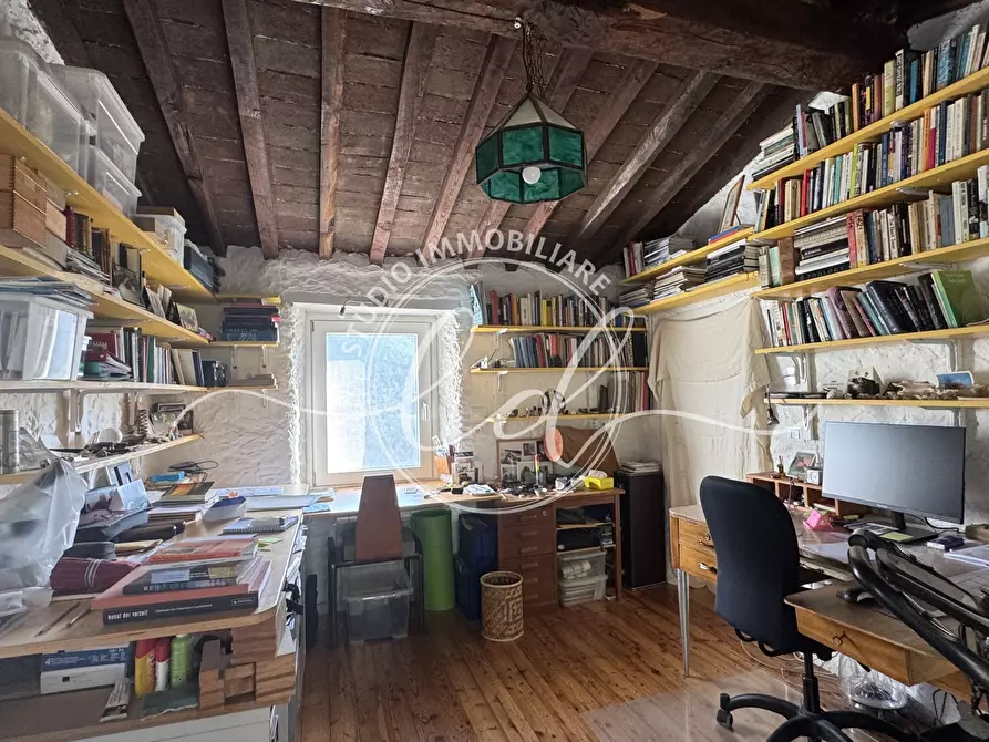 Immagine 60 di Casa indipendente in vendita  a Stazzema