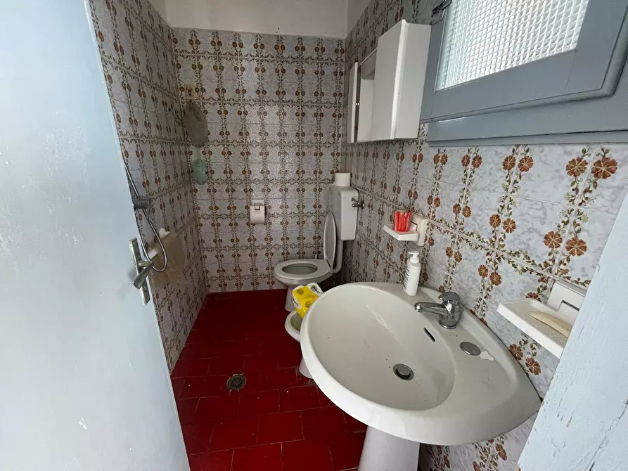 Immagine 12 di Porzione di casa in vendita  a Pietrasanta