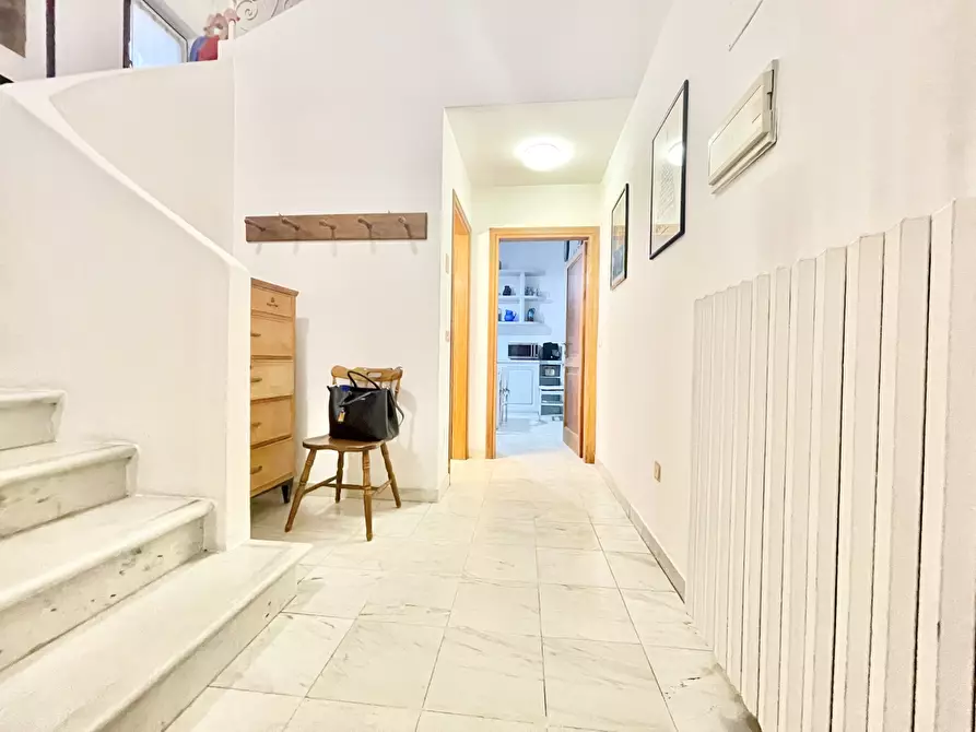 Immagine 19 di Villa in affitto  a Forte Dei Marmi