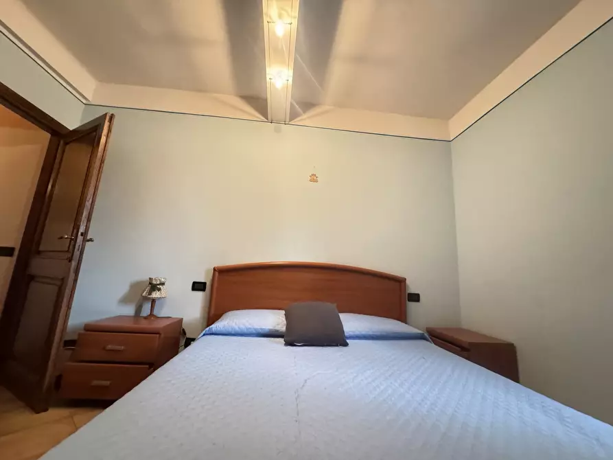 Immagine 9 di Stanza singola in vendita  a Pietrasanta