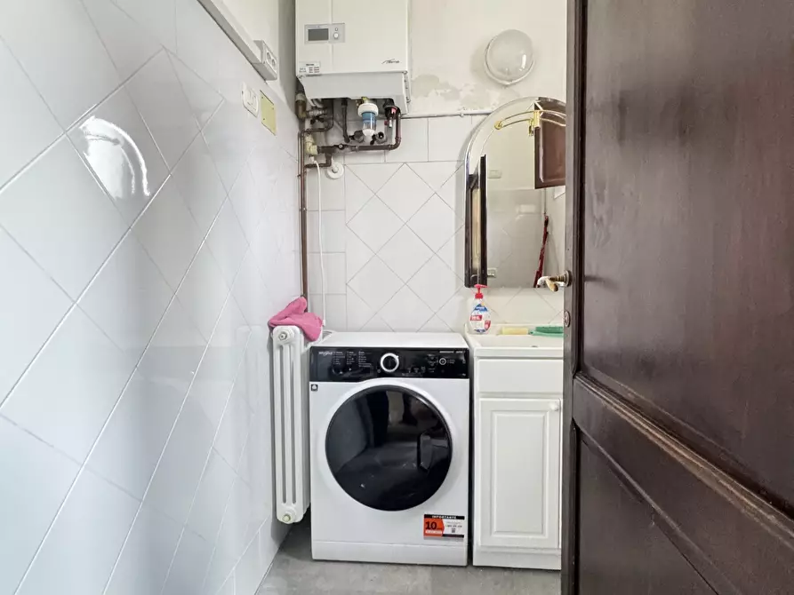 Immagine 42 di Rustico / casale in vendita  a Pietrasanta