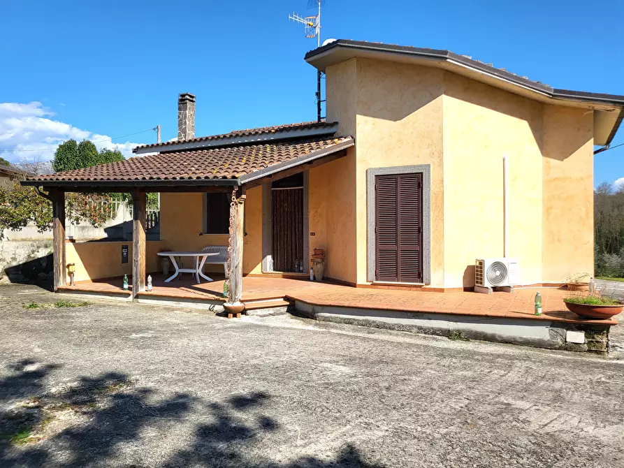 Immagine 1 di Casa indipendente in vendita  in SP 118 56 a Anagni