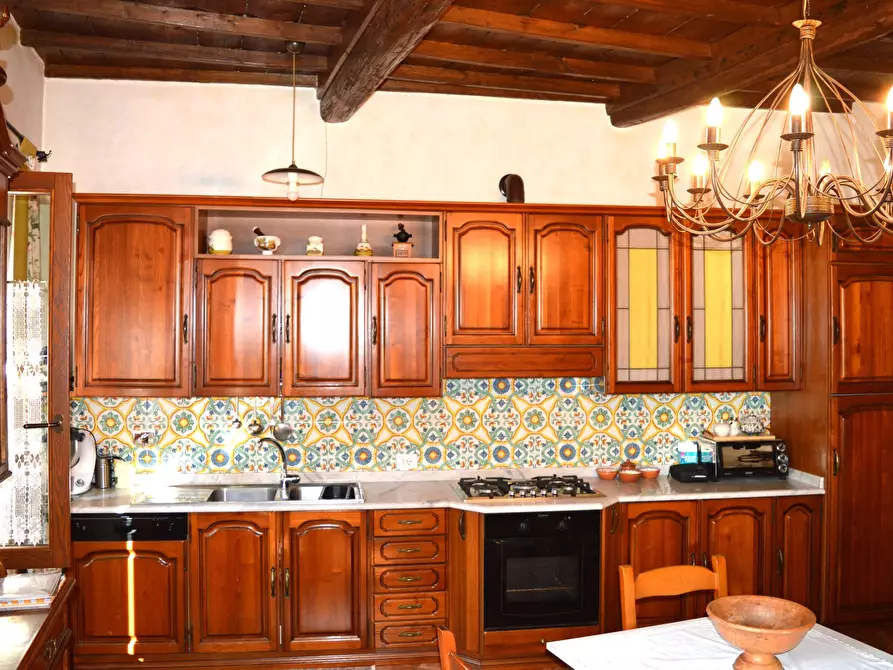 Immagine 10 di Appartamento in vendita  in Via Porta Romana a Paliano