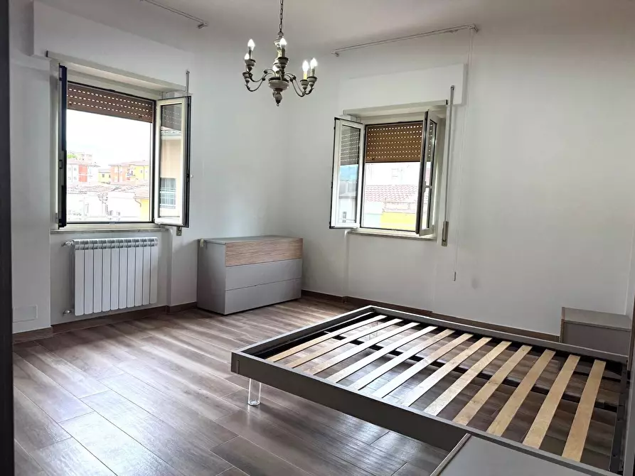 Immagine 11 di Appartamento in vendita  in Via IV Novembre a Colleferro