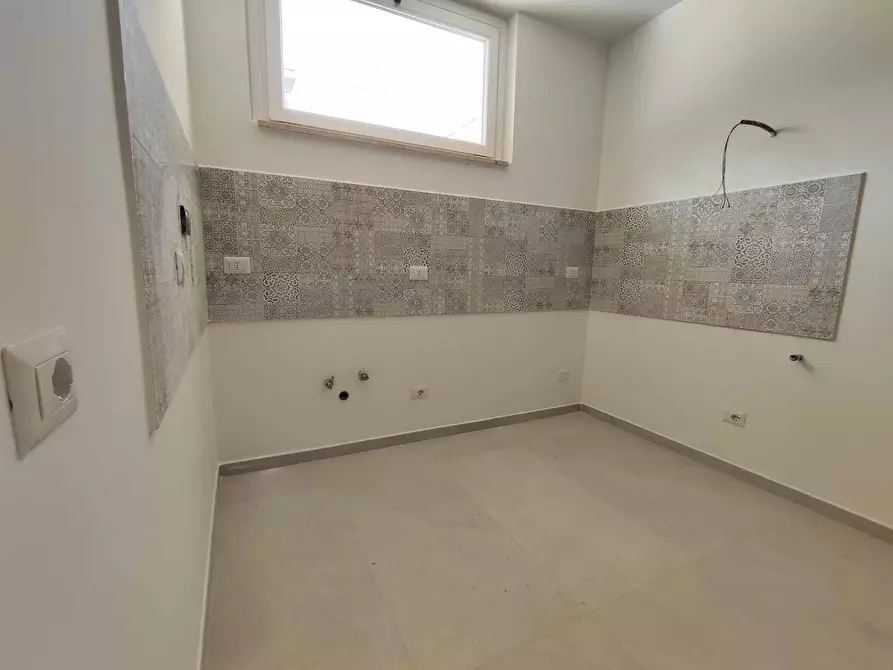 Immagine 14 di Villa in vendita  in Via Colleferro 64 a Guidonia Montecelio