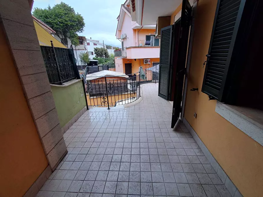 Immagine 12 di Trilocale in vendita  in via nicolo paganini a Guidonia Montecelio