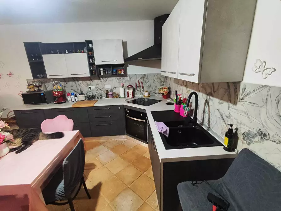 Immagine 34 di Quadrilocale in vendita  in Via Guglielmo Oberdan 35 a Guidonia Montecelio