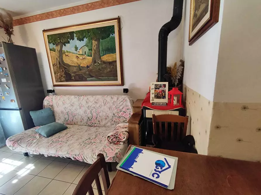 Immagine 22 di Trilocale in vendita  in Via Daniele Manin 3 a Guidonia Montecelio